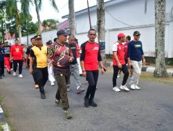 Pasi Pers Wakili Dandim 1424/Sinjai Hadiri Acara Jalan Santai Bersama di Alun-Alun Sinjai Bersatu