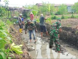 Peran Aktif Babinsa Koramil 1425-04 Kelara Bantu Kesulitan Masyarakat