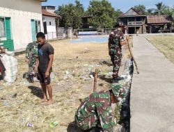 Koramil-08 Kodim 1404/Pinrang Bersama Warga Kerja Bakti Normalisasi Saluran Air