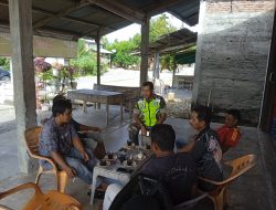 Jalin keakraban dengan baik Babinsa tingkatkan komsos dengan Warga Desa Binaan