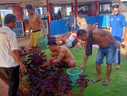 Pegawai dan WBP Rutan Pelaihari Laksanakan Program Jumat Bersih
