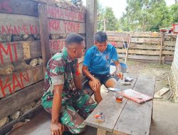 Babinsa Koramil 03/Aitinyo Melaksanakan Pemantauan Wilayah