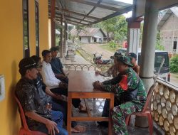 Babinsa Bontocani Komsos Dengan Tokoh Masyarakat, Sukseskan Pilkada