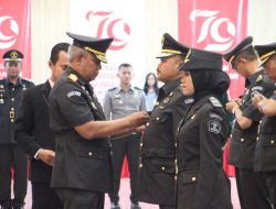 Lantik Pejabat Baru, Kakanwil Kemenkumham Jateng Berpesan Untuk Bekerja Cerdas dan Profesional