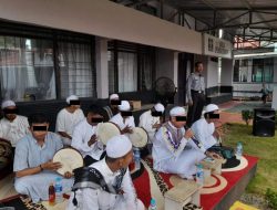 Tim Habsy WBP Rutan Pelaihari Hibur Pengunjung di Ruang Kunjungan
