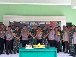 HUT TNI 79 Tahun, Kapolres Kota Pariaman Beri Kejutan ke Kodim 0308/Pariaman