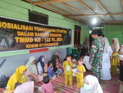 Satgas TMMD Kodim 0115/Simeulue Bersama Tim Kesehatan Sosialisasikan Pencegahan Stunting Kepada Masyarakat