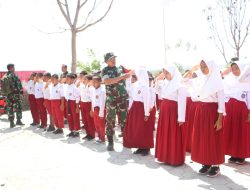 Satgas TMMD Berikan Materi PBB dan Wawasan Kebangsaan kepada Siswa-Siswi SDN 21 Bangkala Barat