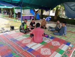 Menjalin keakraban,Babinsa Koramil 02/Seunagan Melaksanakan komunikasi sosial didesa binaan