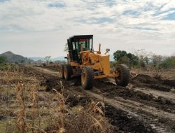 TMMD Ke-122 TA. 2024 Kodim 1425/Jeneponto: Pelebaran Jalan di Desa Tuju Capai 50%