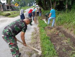 Bersama Warga Sekitar Babinsa Laksanakan Goro Bersama