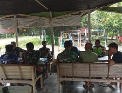 Curah Hujan Yang Tidak Menentu, Babinsa Poramil Luala Pesisir Himbau Warga Binaannya agar tetap Waspada