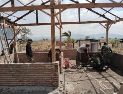 Rumah Tidak Layak Huni (RTLH) Milik Maintang Dg Kebe Masuki Tahap Pemasangan Batu Dan Plester