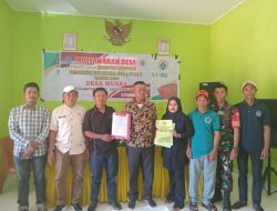 Babinsa Tonra Hadiri Musyawarah Penetapan APBDes Di Wilayah Binaan
