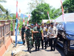 Usai Menerima Paparan, Tim Wasev Di Dampingi Forkopimda Tinjau Langsung Pengerjaan Sasaran Fisik TMMD 122 Kodim 1407/Bone