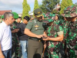 Sikapi Maraknya Judi Online, Dandim 1404/Pinrang Periksa Handphone Personilnya Secara Mendadak