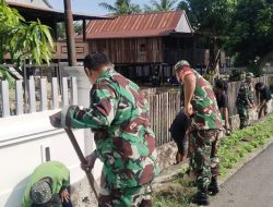Koramil-08 Kodim 1404/Pinrang Pimpin Kerja Bakti Bersama Warga Membersihkan Saluran Air