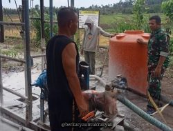 Dukung Kemajuan Sektor Pertanian, Babinsa Koramil 1425-03/Tamalatea Dampingi Progres Pembuatan Sumur Bor