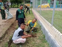 Hijaukan Alam dengan Menanam Pohon, Babinsa Maros Ajak Warga Peduli Lingkungan