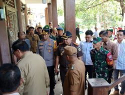 Dandim 1405/Parepare Hadiri Peninjauan Gudang Logistik Pemilu oleh Forkopimda Kota Parepare