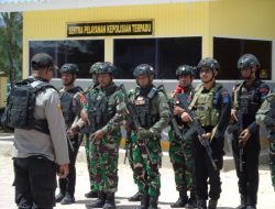 APEL GABUNGAN KODIM 1703/DY BERSAMA POLRES DEIYAI DAN TIMSUS 753/AVT DI LAPANGAN POLRES DEIYAI