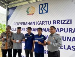 Terapkan Cashless, Warga Binaan Lapas Banjarbaru Terima Kartu Brizzi dari BRI Cabang Martapura