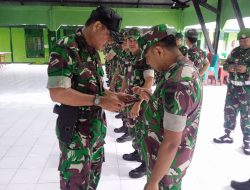 Cegah Judi Online, Kodim 1424/Sinjai Laksanakan Pemeriksaan Handpone Milik Anggota