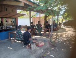 Tumbuhkan Kedekatan Dengan Warga, Babinsa Sidey Komsos Secara Rutin Di Wilayah Binaannya