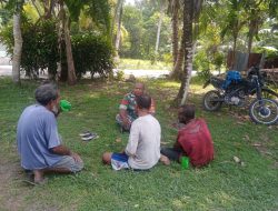 Wujudkan kondisi Aman Dan Tentram, Babinsa Sidey Aktif Pemantauan Wilayah Di Daerah Binaannya