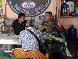 Lewat Komsos, Babinsa Koramil 15/Tiro Pererat Silaturahmi Dengan Warga Desa Pulo Mesjid
