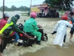 Babinsa Kodim 1405/Parepare, Babinkamtibmas, dan BPBD Bersinergi Bantu Warga Terdampak Banjir