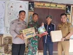 Bantu Sesama,Babinsa Koramil 0907/03 Tarbar Salurkan Parcel Natal Untuk Warga Kurang Mampu