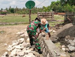 Babinsa Koramil 1407-20/Bontocani Bantu Bangun Pondasi Rumah Warga Kel. Kahu