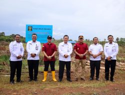 Kepala Kanwil Ditjenpas Kalsel Tinjau Lahan Pertanian Brigade Pangan di Pagatan Besar