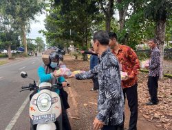 Jumat Berkah, Rutan Pelaihari Bagikan 150 Porsi Takjil kepada Masyarakat