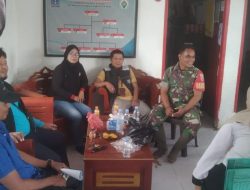 Babinsa Koramil 1407-01/Ajangale Laksanakan Komsos Bersama Aparat Desa Di Kantor Desa Welado