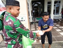 TNI Hadir untuk Rakyat: Kodim 1407/Bone Tebar Kebaikan Lewat Jumat Berkah
