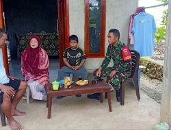 Babinsa Koramil 09/Lapri Kodim 1407/Bone Laksanakan Komsos Bersama Warga Desa Tungke
