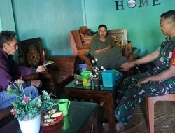 Anggota Koramil 08/Lamuru Kodim 1407/Bone Laksanakan Komunikasi Sosial Di Desa Batu Putih