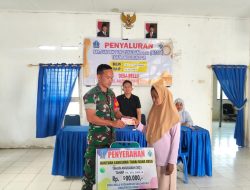 Babinsa Koramil 1407-17/Salomekko Dampingi Penyaluran BLT DD Tahap III Di Desa Bellu