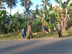 Babinsa Koramil 1407-01/Ajangale Bersama Warga Gelar Kerja Bakti Pembersihan Jalan Di Kelurahan Pompanua Riattang