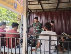 Babinsa Koramil 17/Salomekko Kodim 1407/Bone Jalin Silaturahmi Dan Kebersamaan Dengan Warga Desa Ulubalang