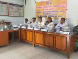 Babinsa Koramil 09/Lapri Kodim 1407/Bone Hadiri Musrenbang Desa Patangkai