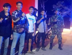 BABINSA KODIM 1407/BONE TERUS LAKSANAKAN PATROLI MALAM UNTUK CIPTAKAN KEAMANAN DI WILAYAH BINAAN