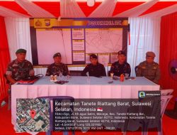 Sinergi TNI-Polri, Babinsa Koramil 1407-07/Tanete Riattang Kawal Pos PAM Nataru Di Depan BTC