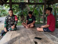 Deteksi Dini Dan Cegah Dini, Babinsa Koramil 1407-01/Ajangale Laksanakan Komsos Rutin Di Wilayah Binaan