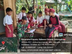 Pupuk Jiwa Nasionalisme, Babinsa Koramil 1407-18/Kajuara Bekali Siswa SD Nilai-Nilai Pancasila Lewat Komsos