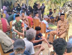 Babinsa Koramil 15/Mare Kodim 1407/Bone Gelar Komsos Bersama Lintas Tokoh Di Desa Karella