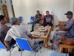 Perkuat Jaring Teritorial, Babinsa Koramil 02/Dua Boccoe Kodim Bone Pantau Situasi Desa Lewat Komsos