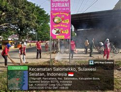 Tingkatkan Sanitasi Lingkungan, Koramil 1407-17/Salomekko Kerja Bakti Bersama Warga Di Area Pasar